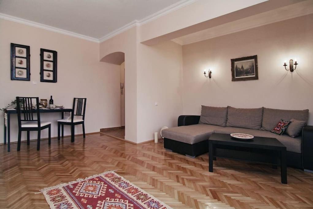 Istoric Center - Romanian Quiet Appartamento *