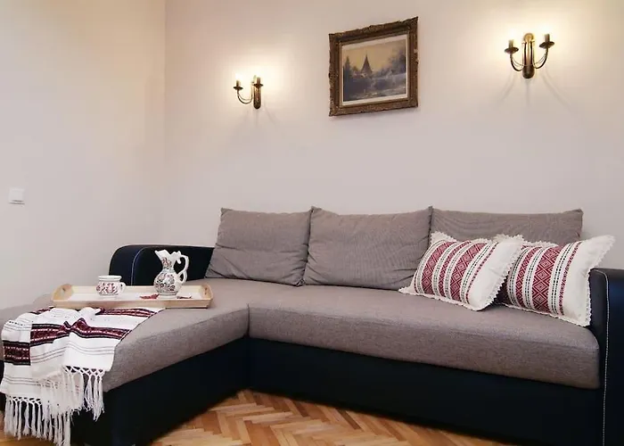 Istoric Center - Romanian Quiet Apartment